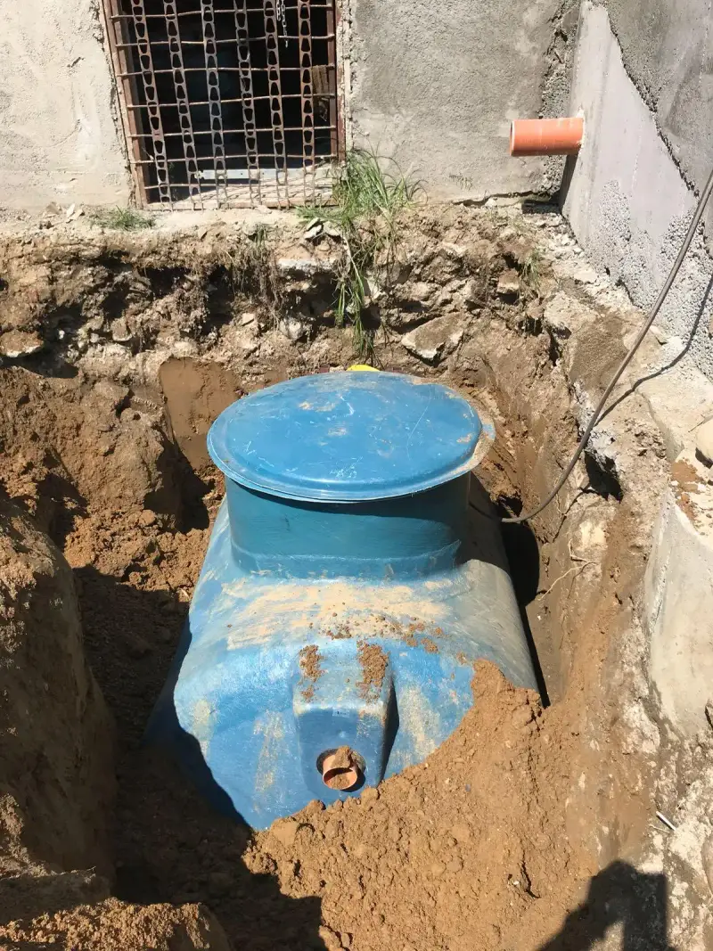 Instalare stație de epurare ECO TANK 10 SBR ECO TANK pe teren
